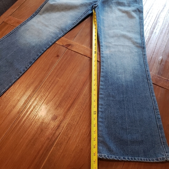7 For All Mankind A Pocket Boot Cut Jeans  Blue Medium Wash Denim Y2K Size 31 - Picture 9 of 10